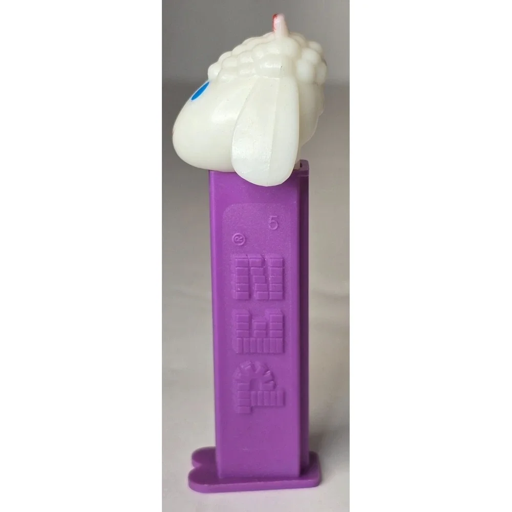 VINTAGE PEZ SHEEP DISPENSER WITH FEET COLLECTIBLE EUC‎